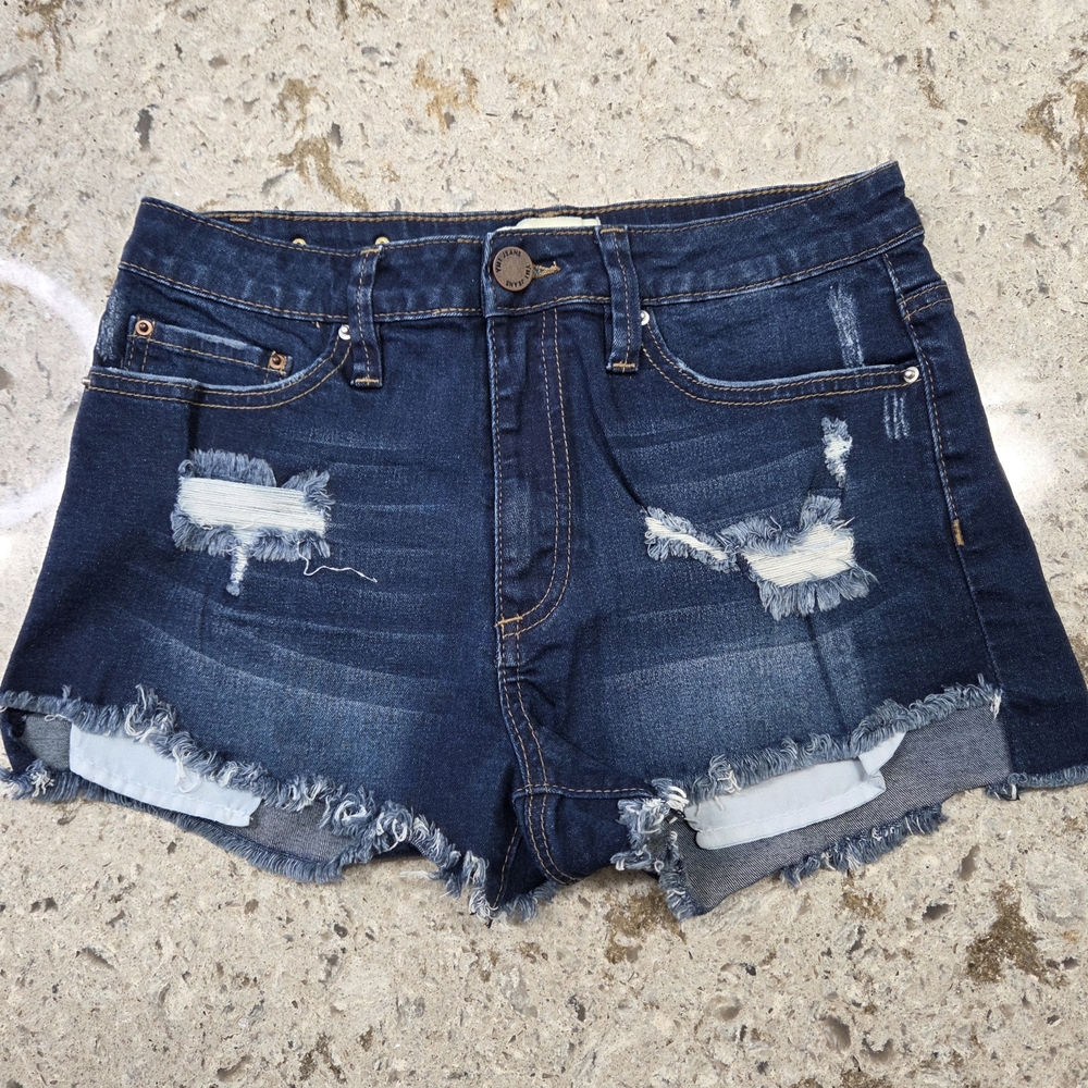 YMI Midnight Blue Ripped Jean Shorts Distressed Size 5 Summer Pockets Cute Beach